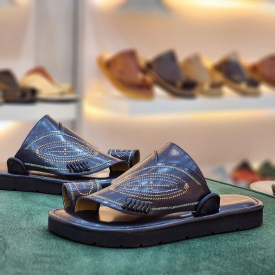 صورة زبيري وطني مطرز مديل و20